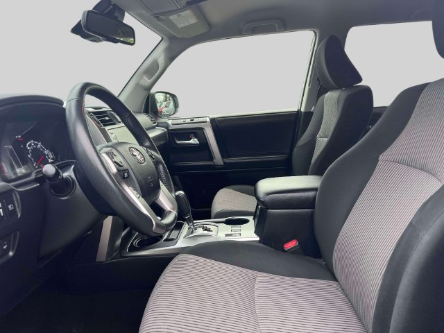 Certified 2024 Toyota 4Runner SR5 AWD/4WD image 18