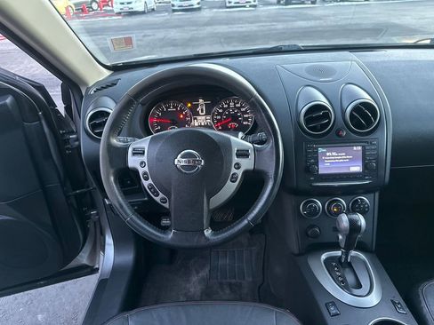 Used 2013 Nissan Rogue SL image 22