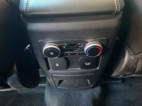 Used 2023 Ford Explorer Limited w/ Equipment Group 301A RWD image 20