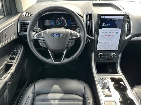 Used 2024 Ford Edge SEL w/ Convenience Package AWD/4WD image 13