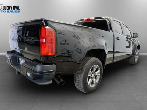 Used 2022 Chevrolet Colorado Z71 w/ Z71 Midnight Edition AWD/4WD image 7