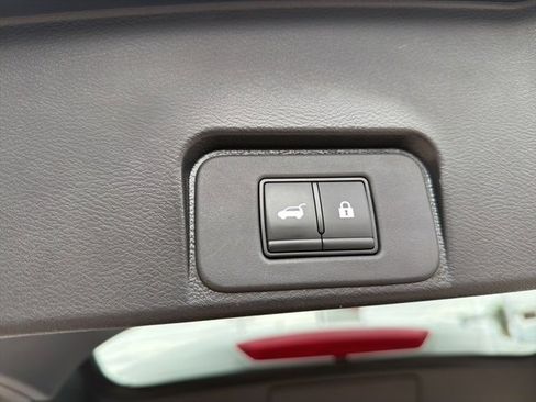 Certified 2023 Nissan Rogue SV w/ SV Premium B Package image 13