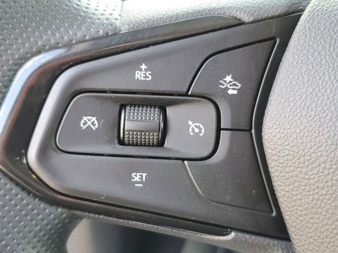 Used 2023 Chevrolet TrailBlazer LT FWD image 10