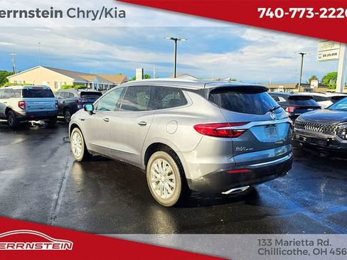 Used 2021 Buick Enclave Essence FWD image 5