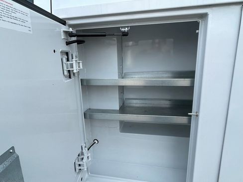 New 2026 Chevrolet Express 3500 Work Van w/ Power Convenience Package image 38