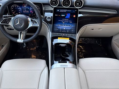 Certified 2026 Mercedes-Benz GLC 300 4MATIC image 12