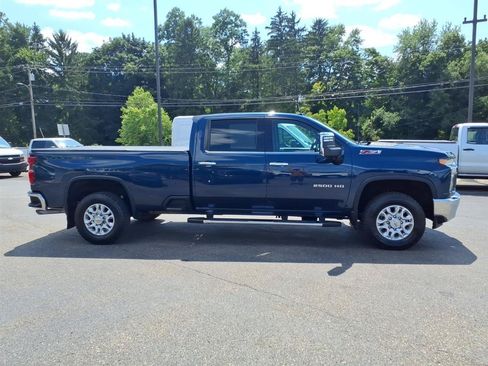 Used 2023 Chevrolet Silverado 2500 LTZ w/ LTZ Plus Package AWD/4WD image 4