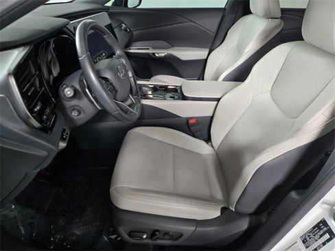 Certified 2024 Lexus RX 350 Premium w/ Accessory Package (Z1) image 13