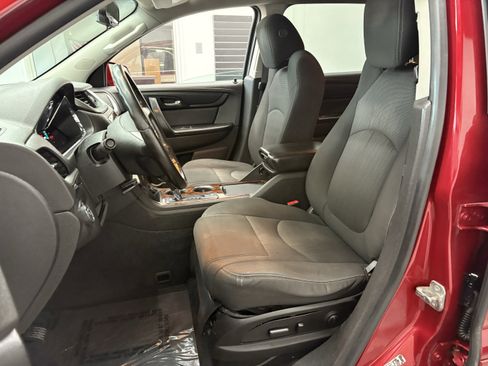 Used 2014 Chevrolet Traverse LT w/ All-Star Edition image 11