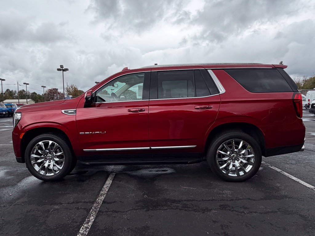 Used 2022 GMC Yukon Denali AWD/4WD image 5