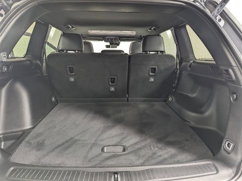 New 2025 Jeep Grand Cherokee Altitude image 27