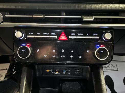 Used 2025 Hyundai Tucson SEL image 17