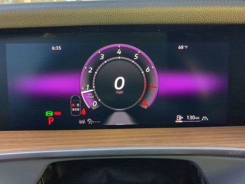 New 2026 Volkswagen Tiguan SEL R-Line image 33