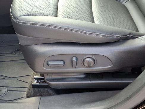 Used 2023 Buick Encore GX Essence w/ Experience Buick Package AWD/4WD image 25