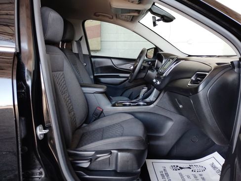Used 2020 Chevrolet Equinox LT FWD image 12