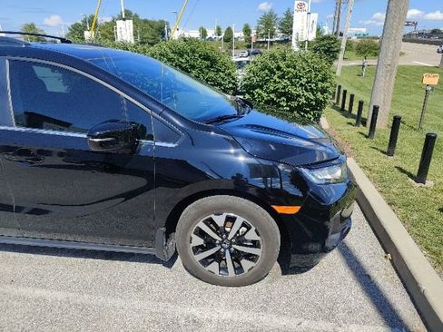 Used 2025 Honda Odyssey EX-L image 14
