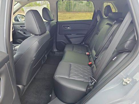 New 2026 Nissan Rogue Platinum w/ Platinum Premium Package AWD/4WD image 28