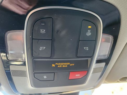 Certified 2023 Hyundai Santa Fe SEL image 34