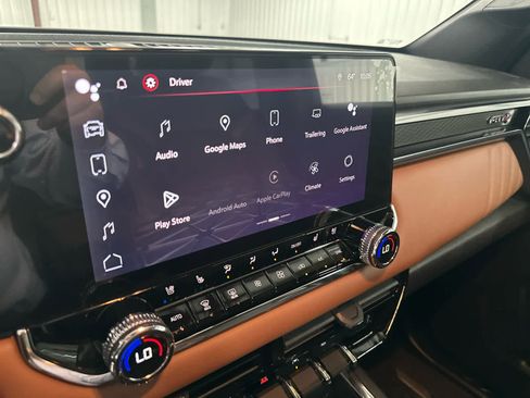 Used 2023 GMC Canyon AT4 w/ AT4 Premium Package image 33