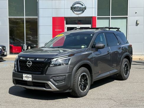 Used 2023 Nissan Pathfinder Rock Creek AWD/4WD image 1