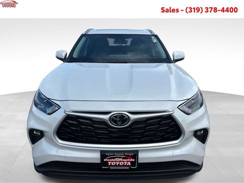 New 2026 Toyota Highlander XLE AWD/4WD image 8