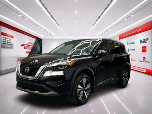 Used 2023 Nissan Rogue SL w/ SL Premium Package image 3