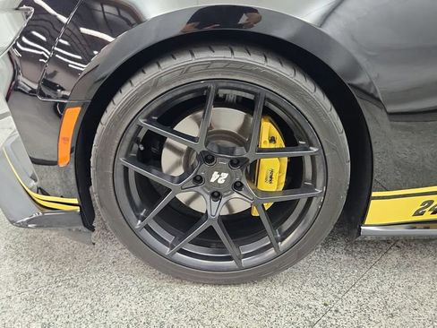 Used 2020 Chevrolet Camaro SS RWD image 13