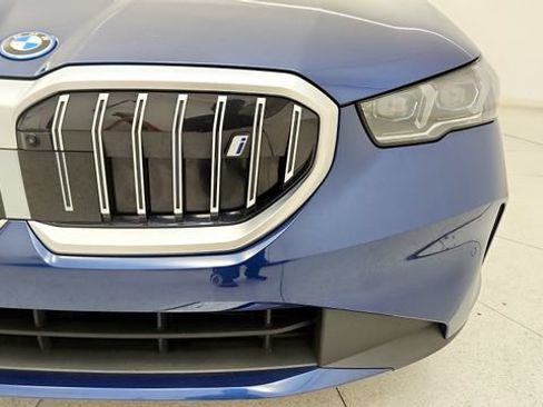 Used 2025 BMW i5 eDrive40i RWD image 25