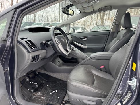 Used 2010 Toyota Prius Three image 5