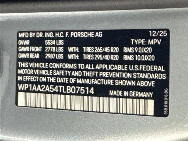 Certified 2026 Porsche Macan Turbo AWD/4WD image 27
