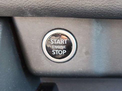 Used 2021 Nissan Rogue SV w/ Premium Package AWD/4WD image 23