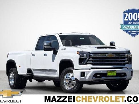 New 2026 Chevrolet Silverado 3500 High Country w/ High Country Premium Package image 1