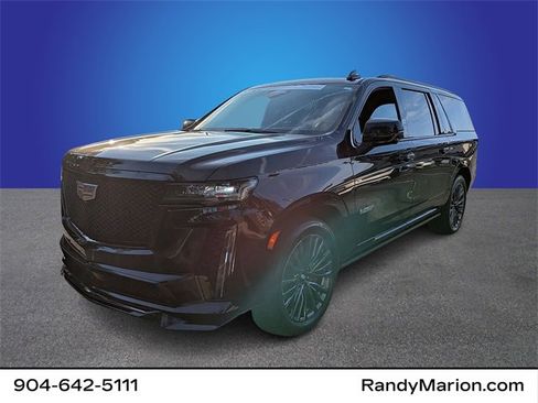 Certified 2024 Cadillac Escalade ESV V w/ LPO, Floor Liner Package image 1