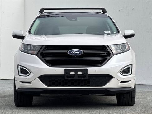 Used 2018 Ford Edge Sport w/ Equipment Group 401A image 9