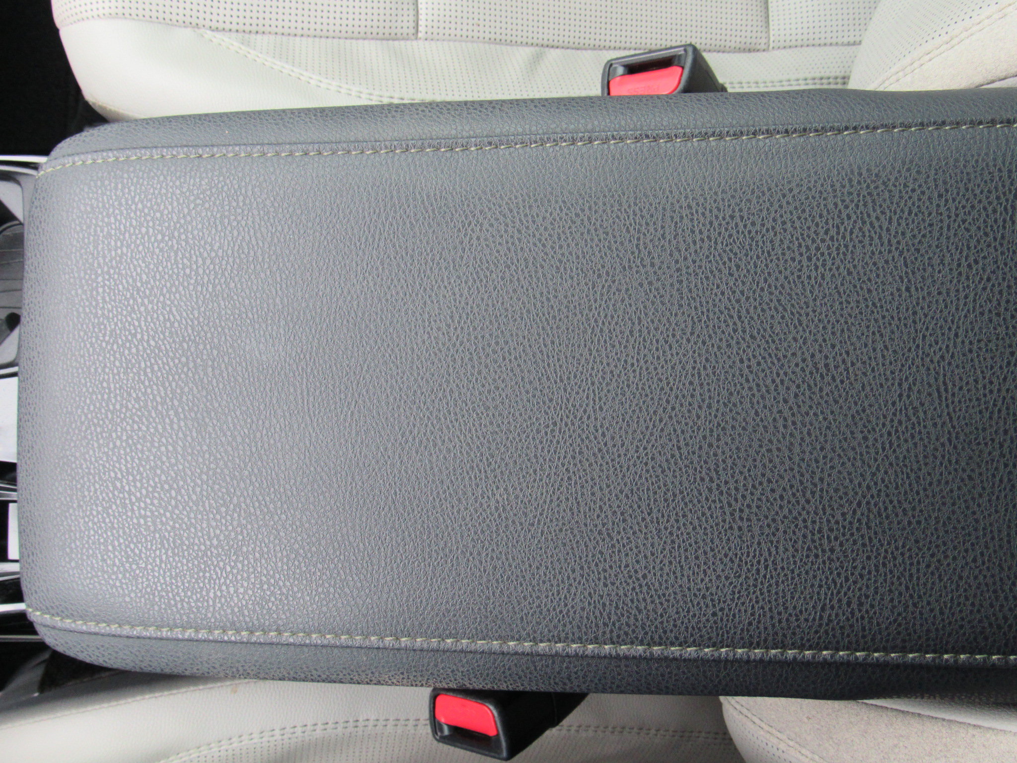 Used 2025 Toyota Camry XLE FWD image 23