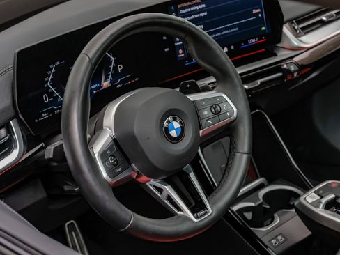 Used 2025 BMW X2 xDrive28i AWD/4WD image 19