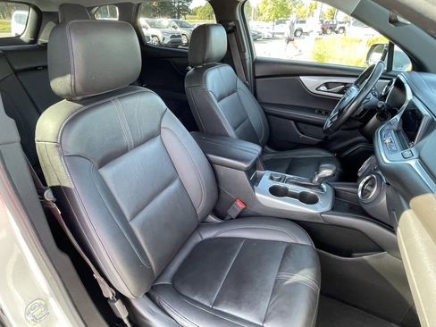 Used 2021 Chevrolet Blazer LT image 31