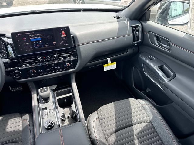 New 2026 Nissan Pathfinder Rock Creek AWD/4WD image 21