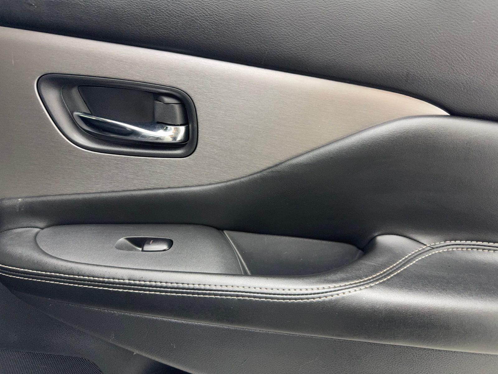 Used 2020 Nissan Murano S w/ Technology Package FWD image 45