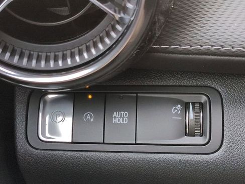 New 2026 Chevrolet Equinox LT w/ Convenience Package II image 19