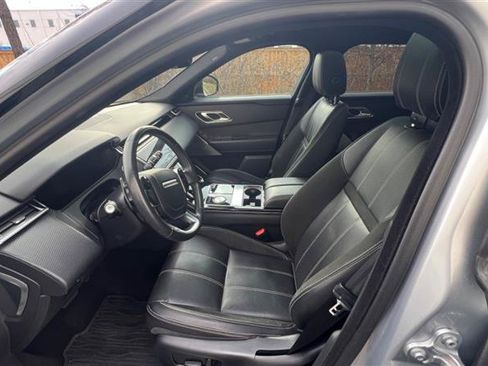 Used 2018 Land Rover Range Rover Velar S AWD/4WD image 46