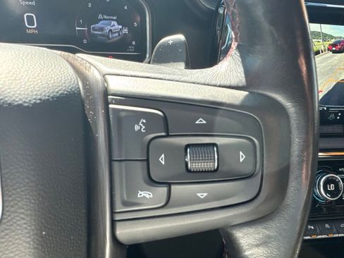 Used 2022 GMC Sierra 1500 AT4X AWD/4WD image 17