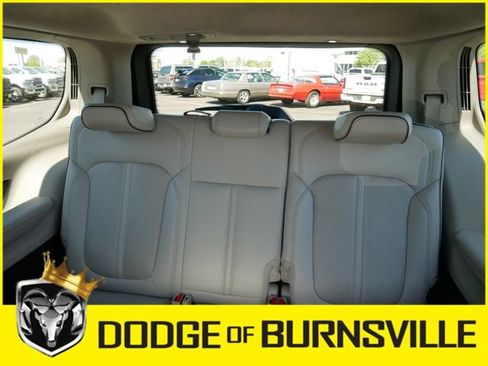 Used 2023 Jeep Grand Wagoneer Series II AWD/4WD image 17