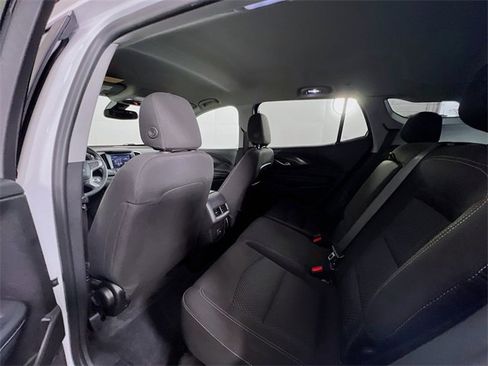 Used 2024 GMC Terrain SLE image 20