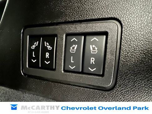 Used 2024 Cadillac XT6 Premium Luxury w/ Technology Package FWD image 33