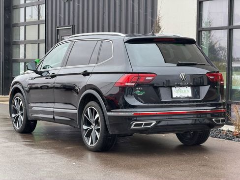 Used 2022 Volkswagen Tiguan SEL R-Line image 2