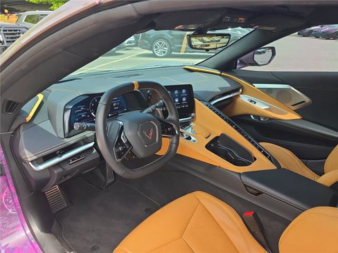 Used 2022 Chevrolet Corvette Stingray Preferred Cpe w/ Z51 Performance Package RWD image 16