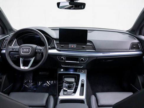 Used 2025 Audi Q5 2.0T Premium Plus AWD/4WD image 12