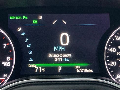 Used 2019 Toyota Avalon Limited w/ Advanced Safety Package image 18