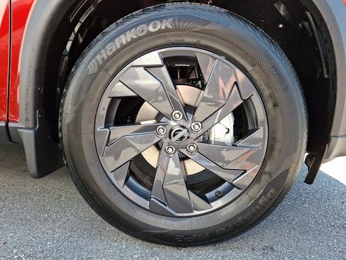 New 2026 Nissan Rogue SV w/ Cold Weather Package AWD/4WD image 4